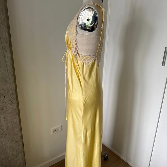 Rumored Venice Maxi Dress size M - Picture 3 of 7